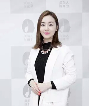 新乡金佳玭 美容协会会长